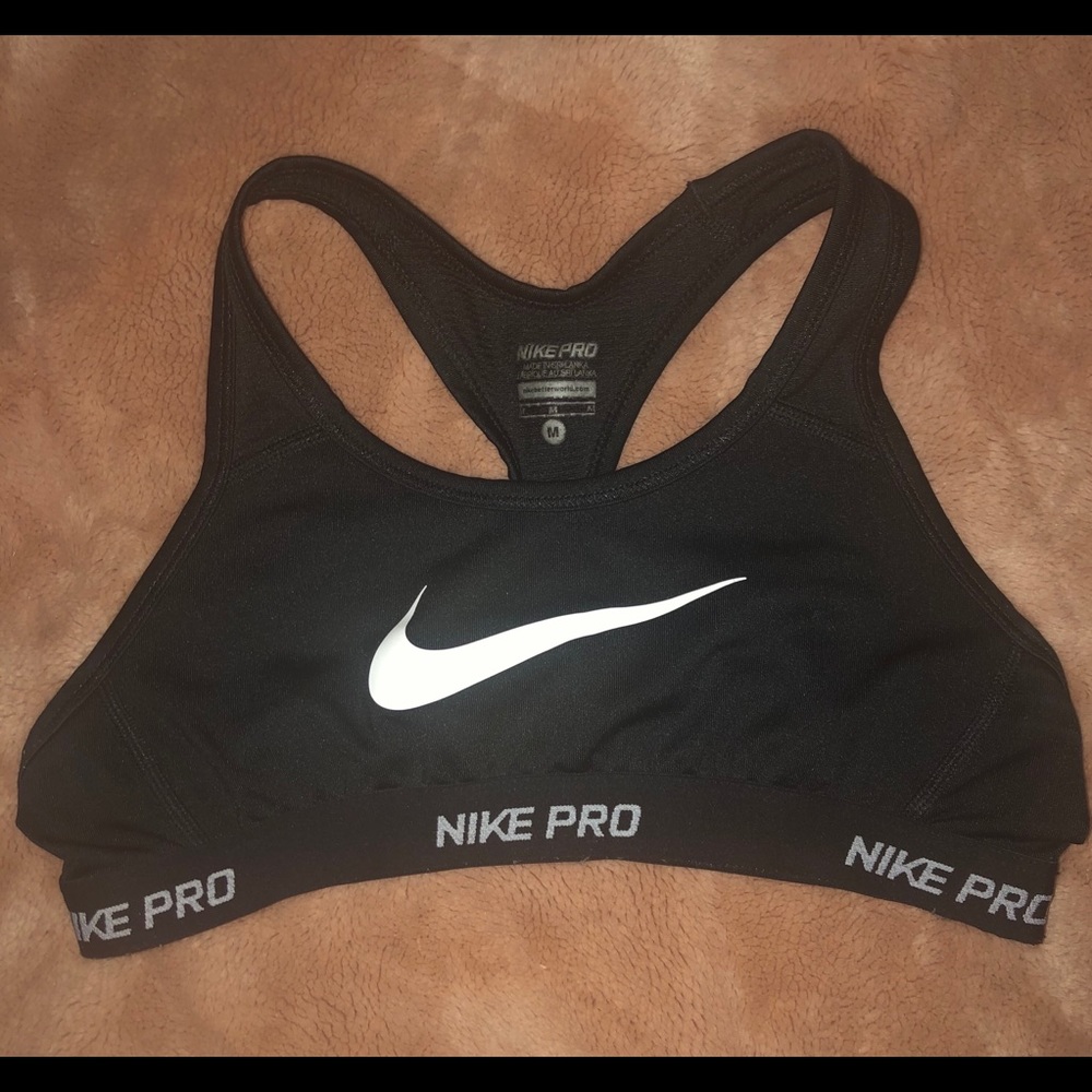nike sports bra